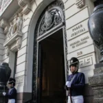 Destituyen a jueza por elaborar un expediente falso para espiar a su exesposo