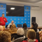 Se realizó una charla sobre «Hombre Emergiendo a la Vida»