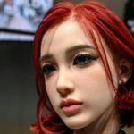Un robot humanoide con IA para combatir la soledad presentado en China