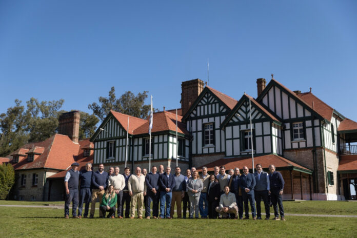 Encuentro de intendentes con Orsi sobre el fenómeno de El Niño